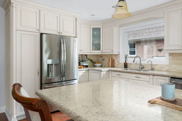 Additional image 11 of 8 Neapolitan Dr