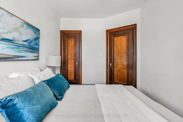 Additional image 24 of 41 Fourth St