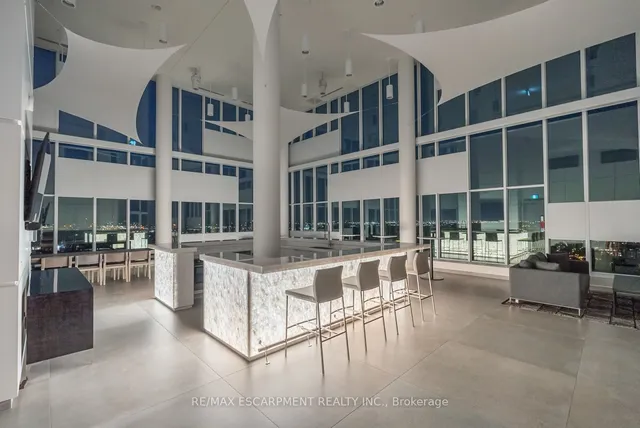 Additional image 31 of 500 Brock Ave Unit 302