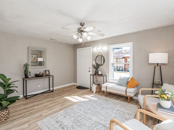 2637 Avenue I, Fort Worth, TX 76105