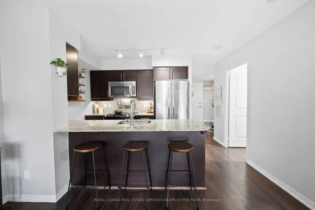 Additional image 9 of 35 Bastion St Unit 825