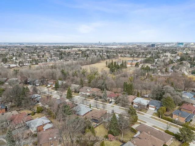 Additional image 24 of 8 Francine Dr