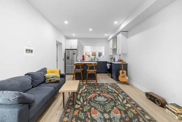 Additional image 4 of 225 Carlton St