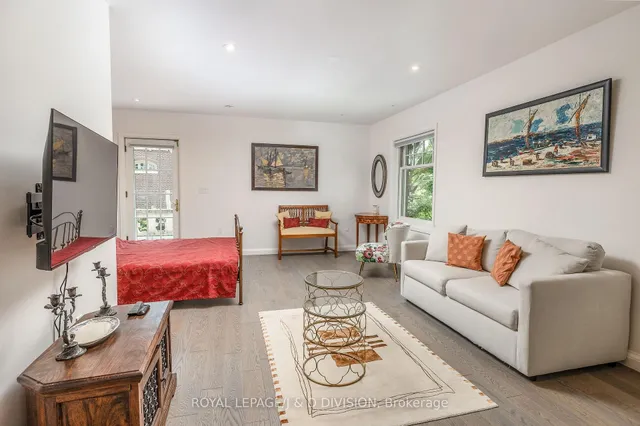 Additional image 25 of 188 Glencairn Ave