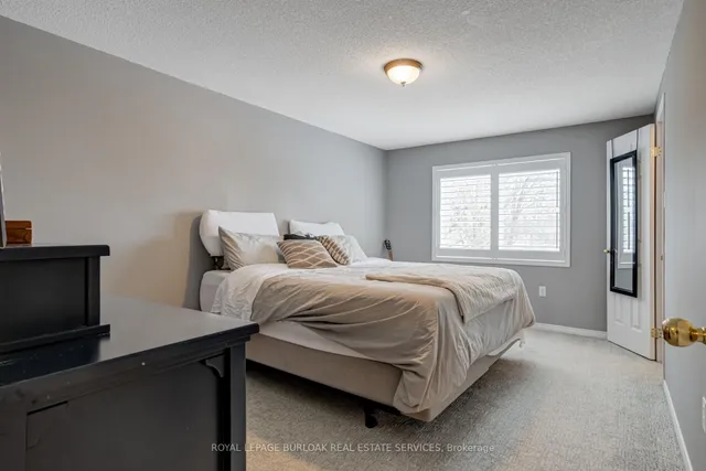 Additional image 18 of 1378 Treeland St