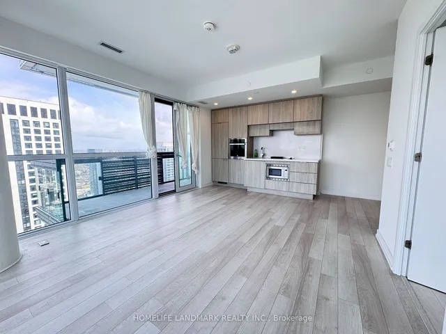 Additional image 12 of 39 Roehampton Ave Unit 3209