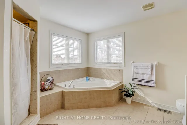 Additional image 27 of 69 Calderstone Rd