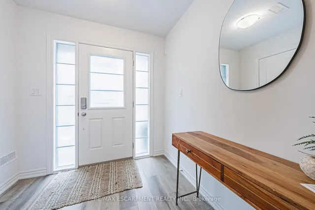 Additional image 6 of 61 Soho St Unit 134