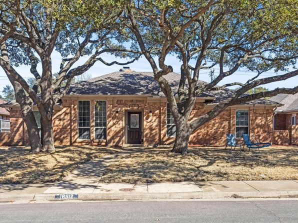 18512 Featherwood Dr, Dallas, TX 75252