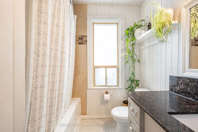 Additional image 15 of 71 Clyde St