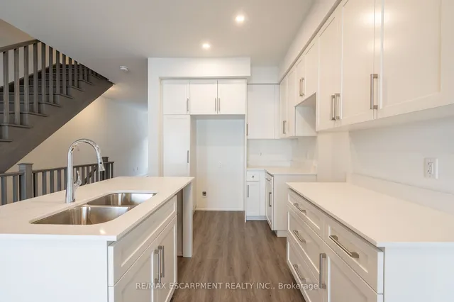 Additional image 21 of 16 CLEAR VALLEY Lane