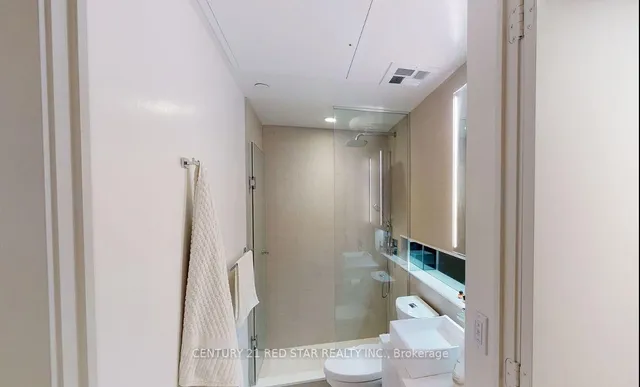 Additional image 25 of 215 Queen St Unit 703