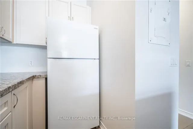 Additional image 9 of 95 Wilson St Unit 204