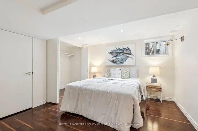 Additional image 33 of 66 Claymore Dr