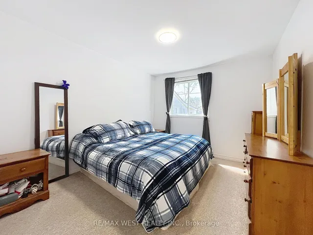 Additional image 13 of 56 Forty First St