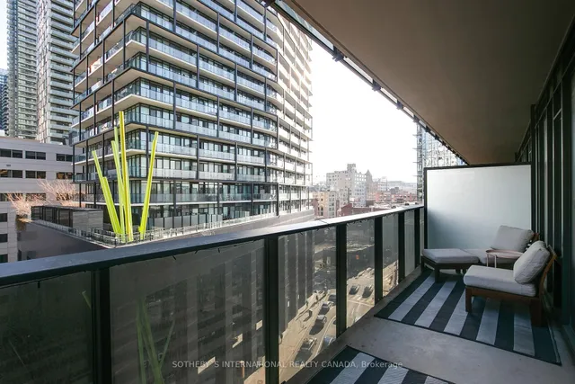 Additional image 21 of 330 Richmond St Unit 921