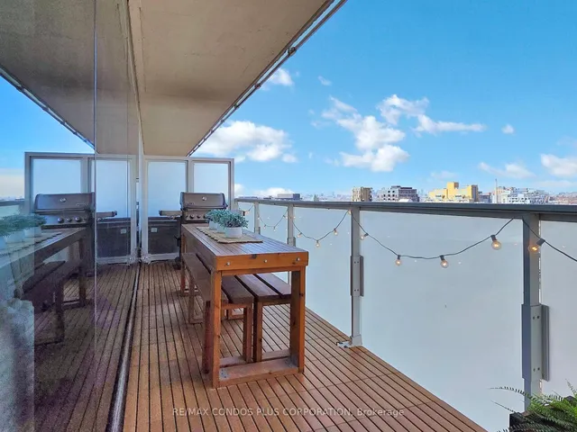 Additional image 39 of 11 Charlotte St Unit 1706