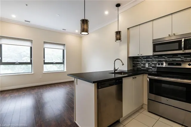 Additional image 7 of 112 King St Unit 305
