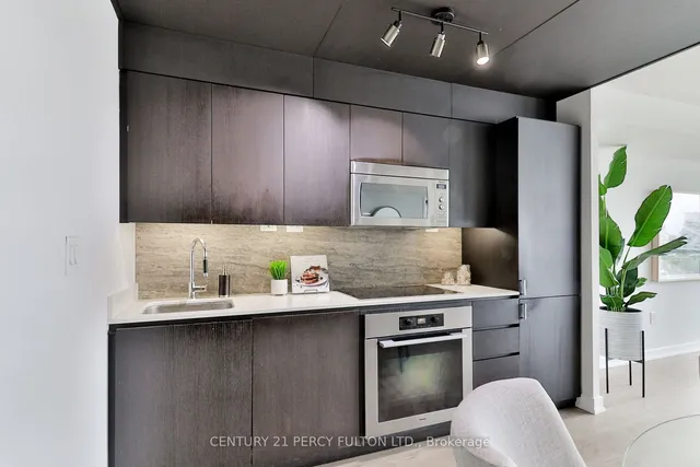 Additional image 3 of 10 Capreol Crt Unit 607