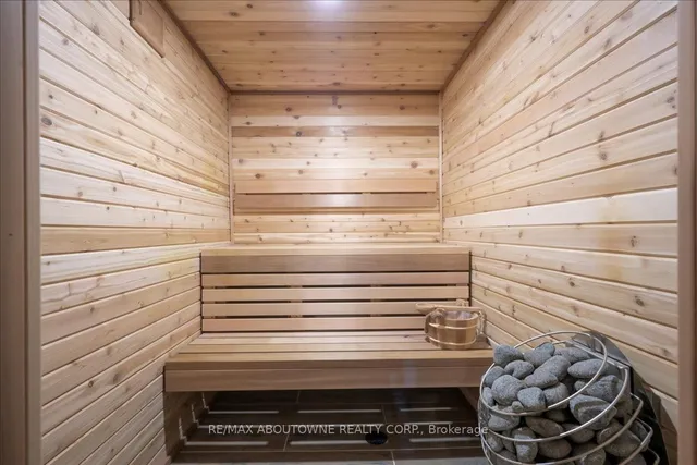 Additional image 24 of 407 Wettlaufer Terr