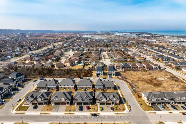 Additional image 46 of 47 Sauvignon Cres