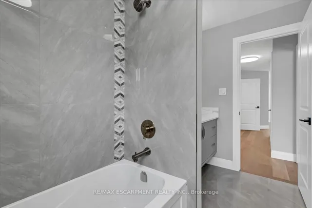 Additional image 28 of 382 B Southcote Rd