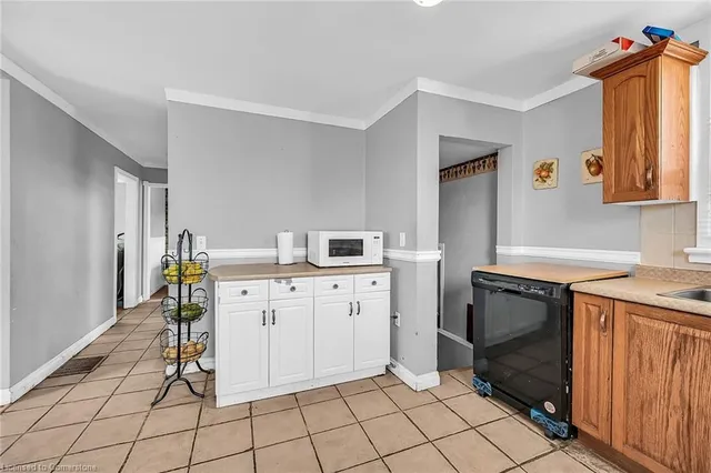 Additional image 15 of 940 Mohawk Rd