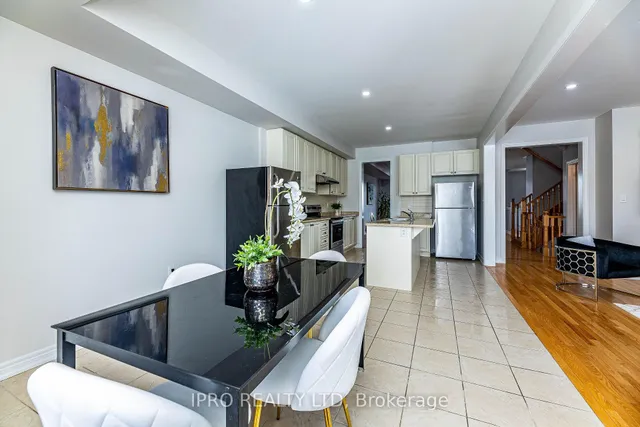 Additional image 22 of 66 Chesterwood Cres