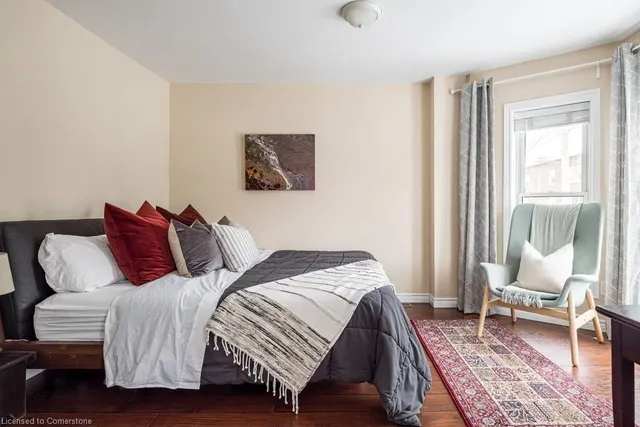 Additional image 23 of 14 Webber St