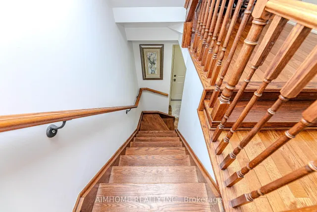 Additional image 34 of 216a finch Ave