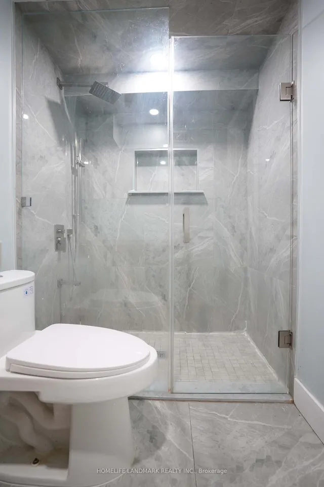 Additional image 21 of 52 Yellowstone St