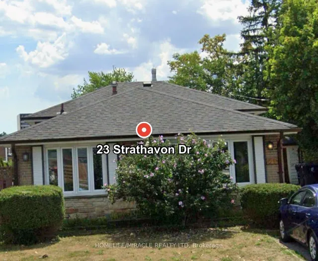 23 Strathavon Dr