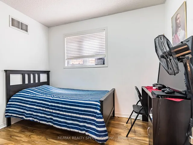 Additional image 19 of 73 Zia Dodda Cres