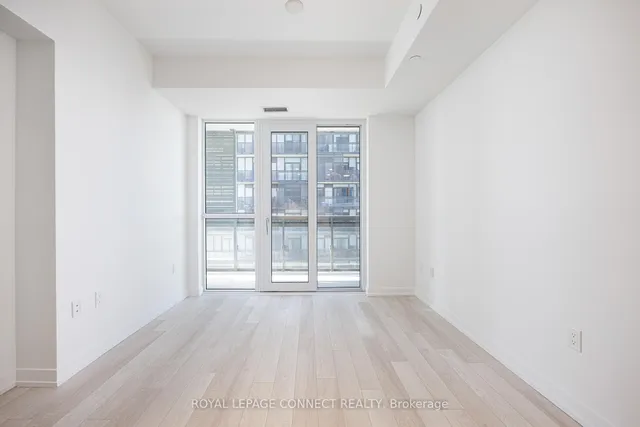 Additional image 7 of 39 Roehampton Ave Unit 2907