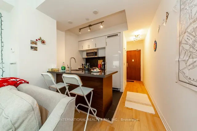 Additional image 18 of 8 Mercer St Unit 318