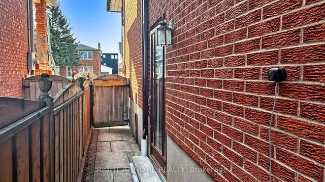 Additional image 41 of 12A Kenmore Ave