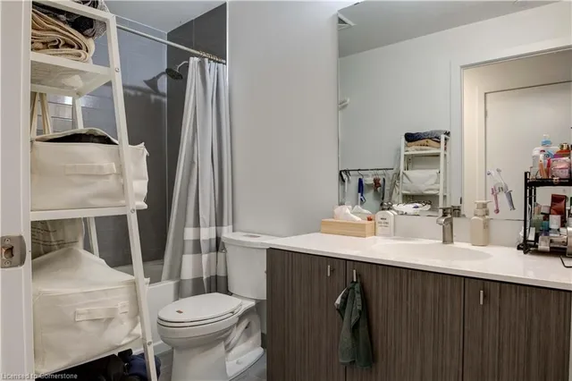 Additional image 15 of 5 Wellington St Unit 1009