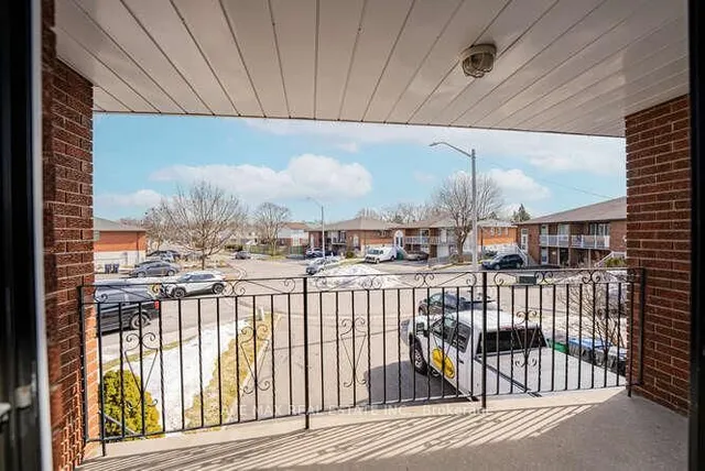 Additional image 18 of 20 Bramhall Crt