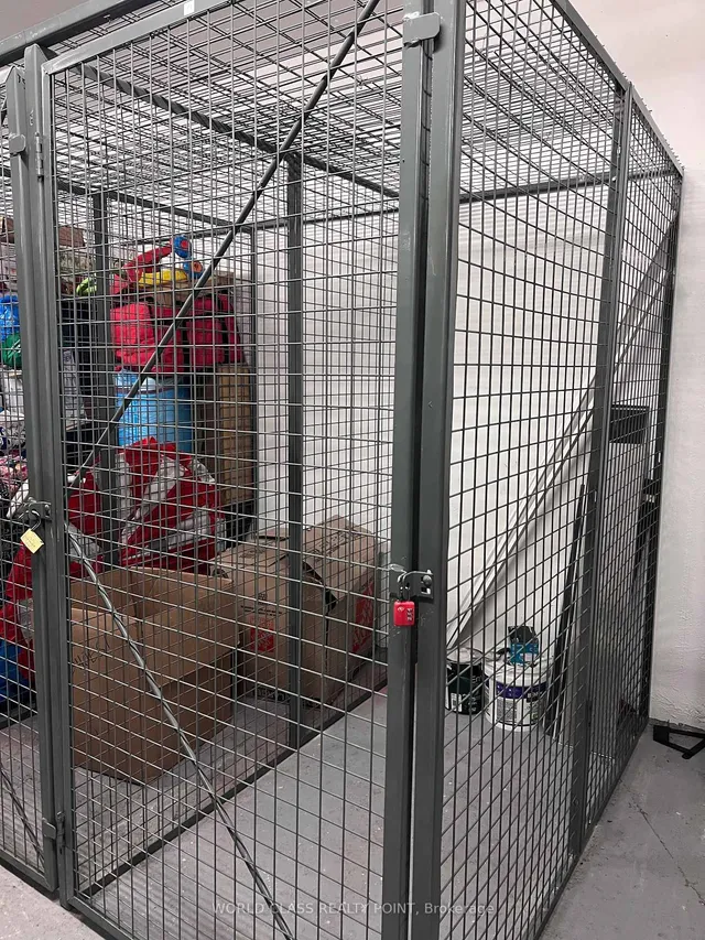 Additional image 29 of 1 Falaise Rd Unit 411