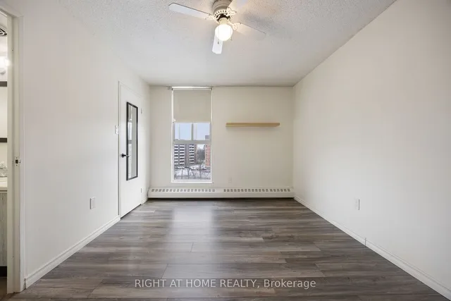 Additional image 10 of 1966 Main St Unit 808