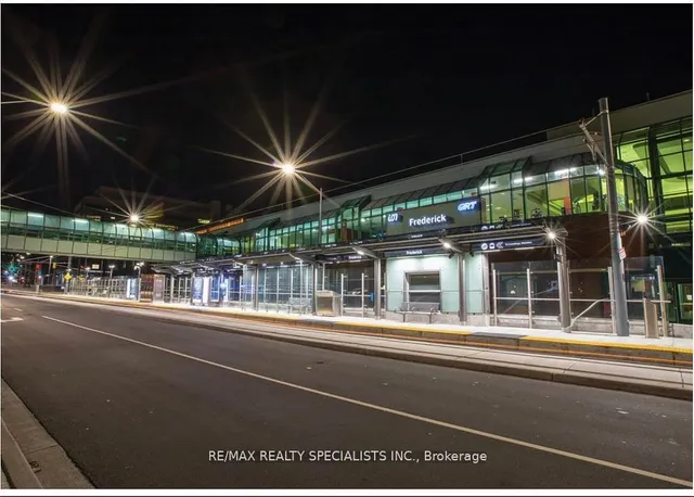 Additional image 14 of 60 Frederick St Unit 3309