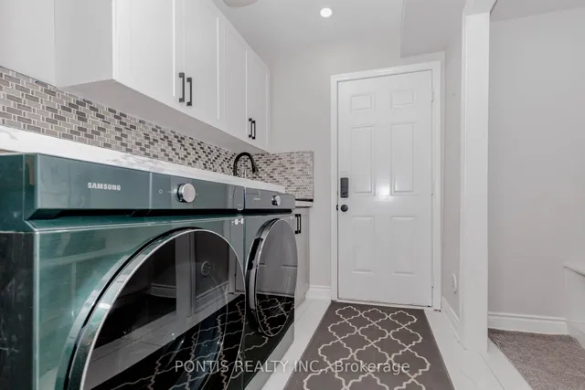 Additional image 8 of 33 Tight Crt