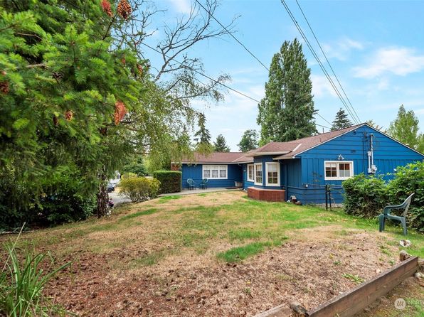 4000 SW 104TH Street, Seattle, WA 98146