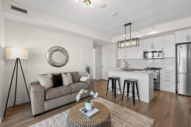 Additional image 7 of 509 Dundas St Unit 512