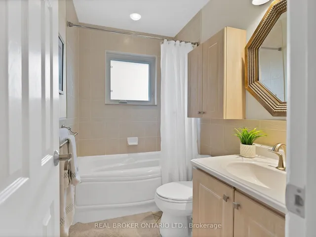 Additional image 16 of 26 Deanefield Cres