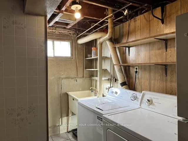 Additional image 17 of 18 Bloomington Cres