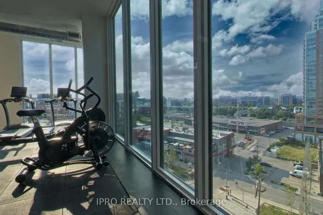 Additional image 16 of 135 East Liberty St Unit 806