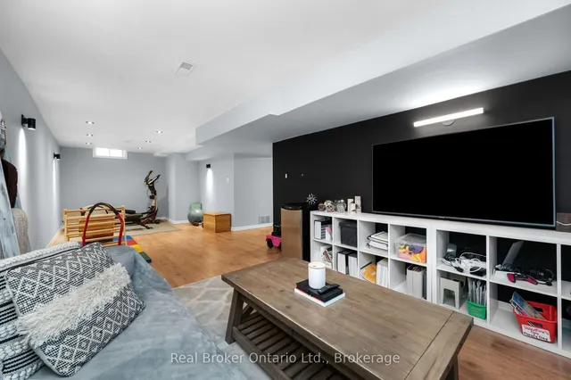 Additional image 29 of 2384 Cummins Lane