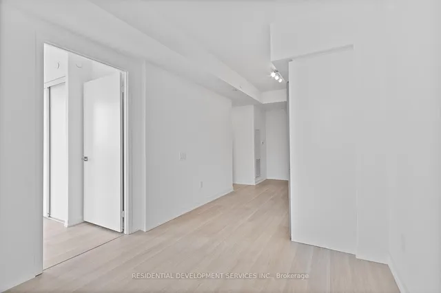 Additional image 9 of 500 Wilson Ave Unit 923