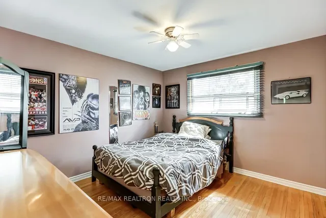 Additional image 16 of 59 Dunelm St